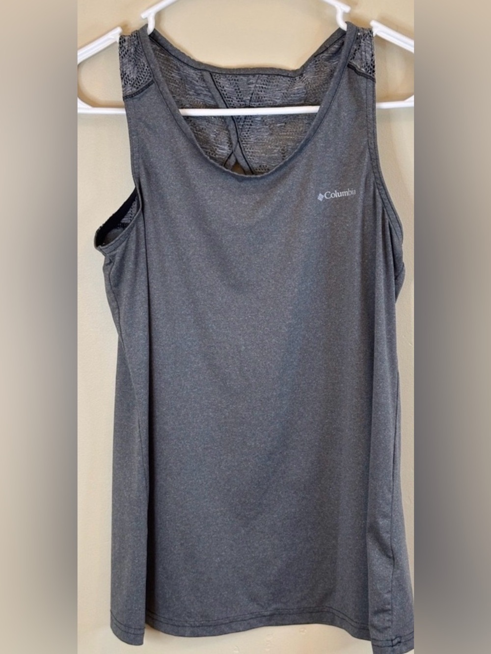 Columbia Women’s Small Gray Lace Mesh Back Racerback Athletic Tank Top